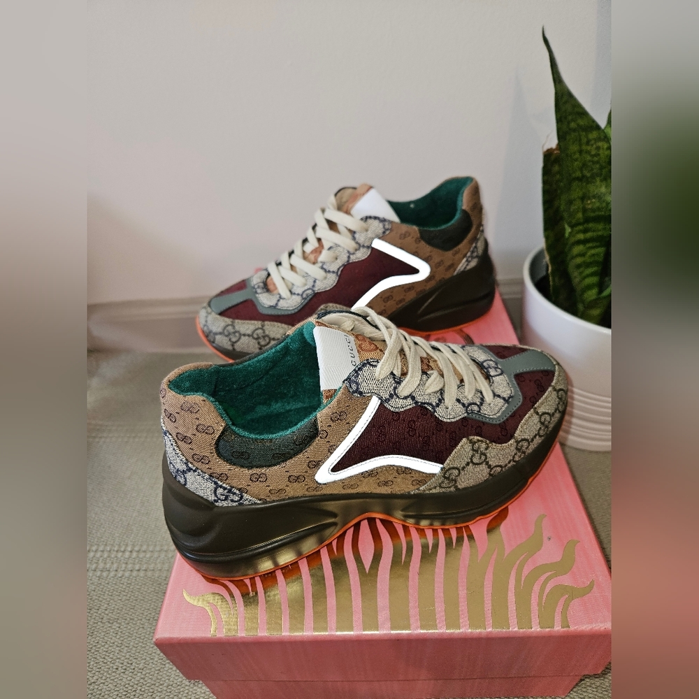 Gucci Thyton GG sneakers Burgundy/beige